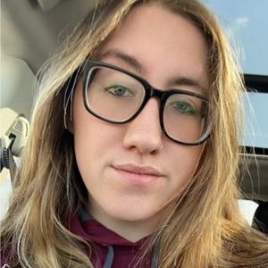 Meet your Posher, Sydnie